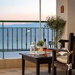 With Marina View Apartment Thessaloniki