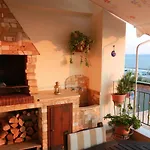 Apartment With Marina View