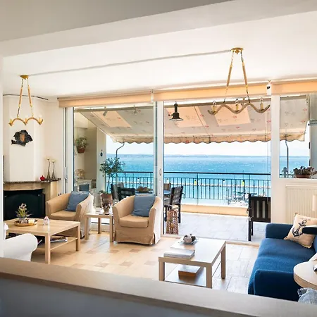 With Marina View Apartment *