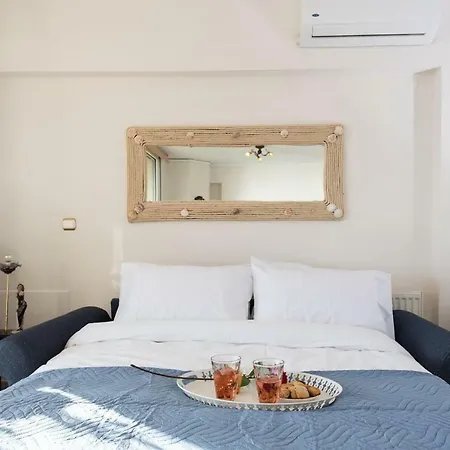 Apartment With Marina View *