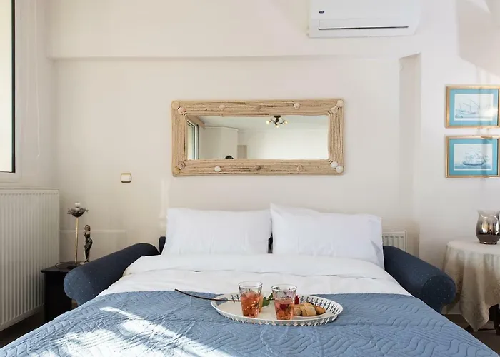 Apartment With Marina View *